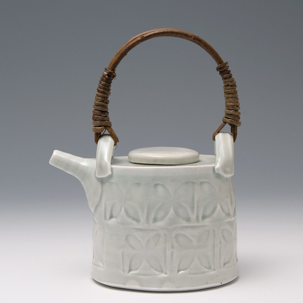 Teapot with Willow Handle