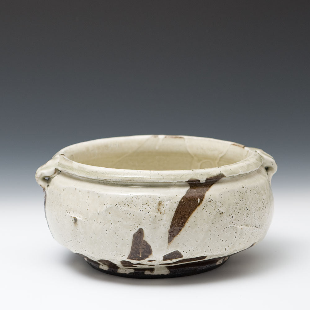 Footed Bowl with Lugs